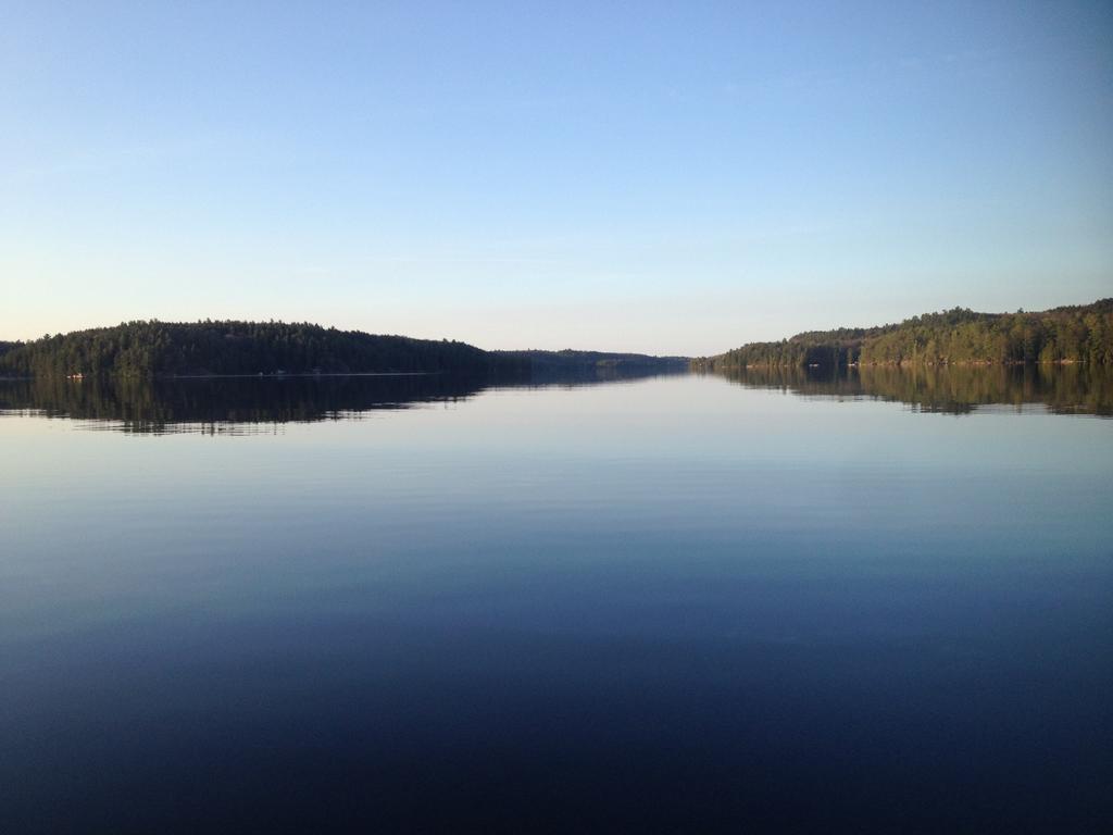 Algonquin Highlands Little Hawk Resort & Marina מראה חיצוני תמונה