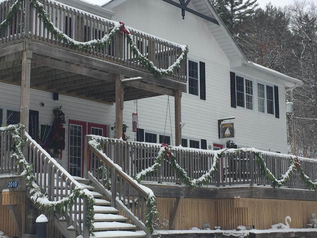 Algonquin Highlands Little Hawk Resort & Marina מראה חיצוני תמונה