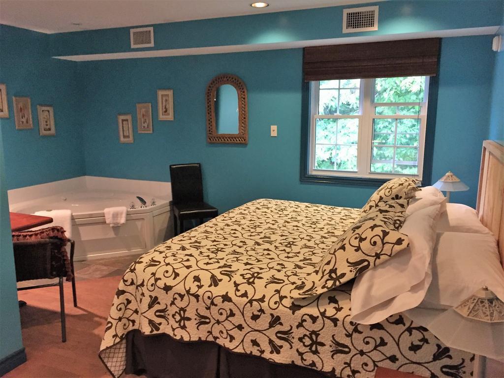 Algonquin Highlands Little Hawk Resort & Marina מראה חיצוני תמונה